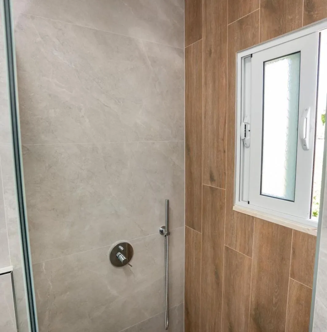 Roel Apartments Saranda