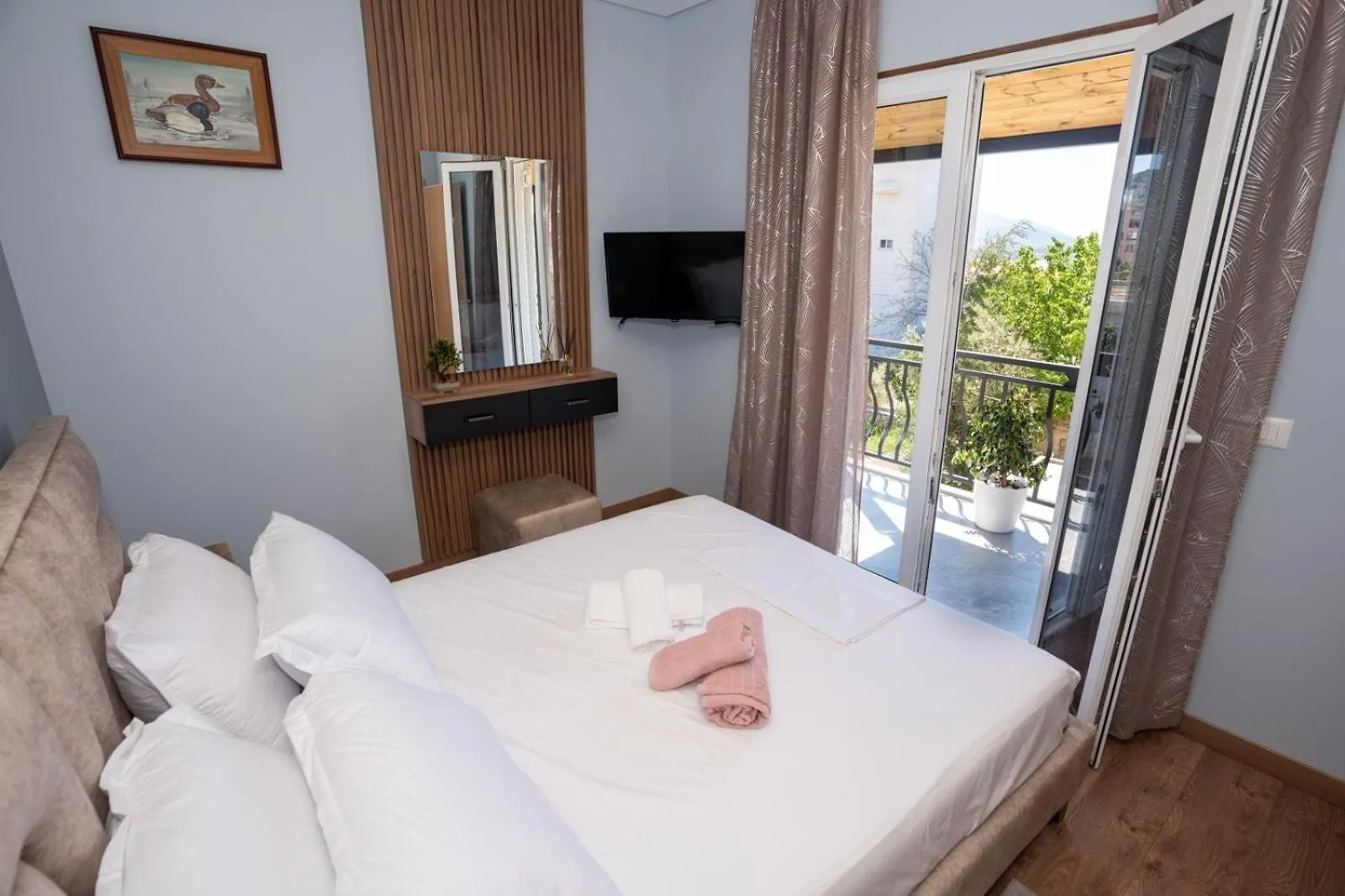 Roel Apartments Saranda