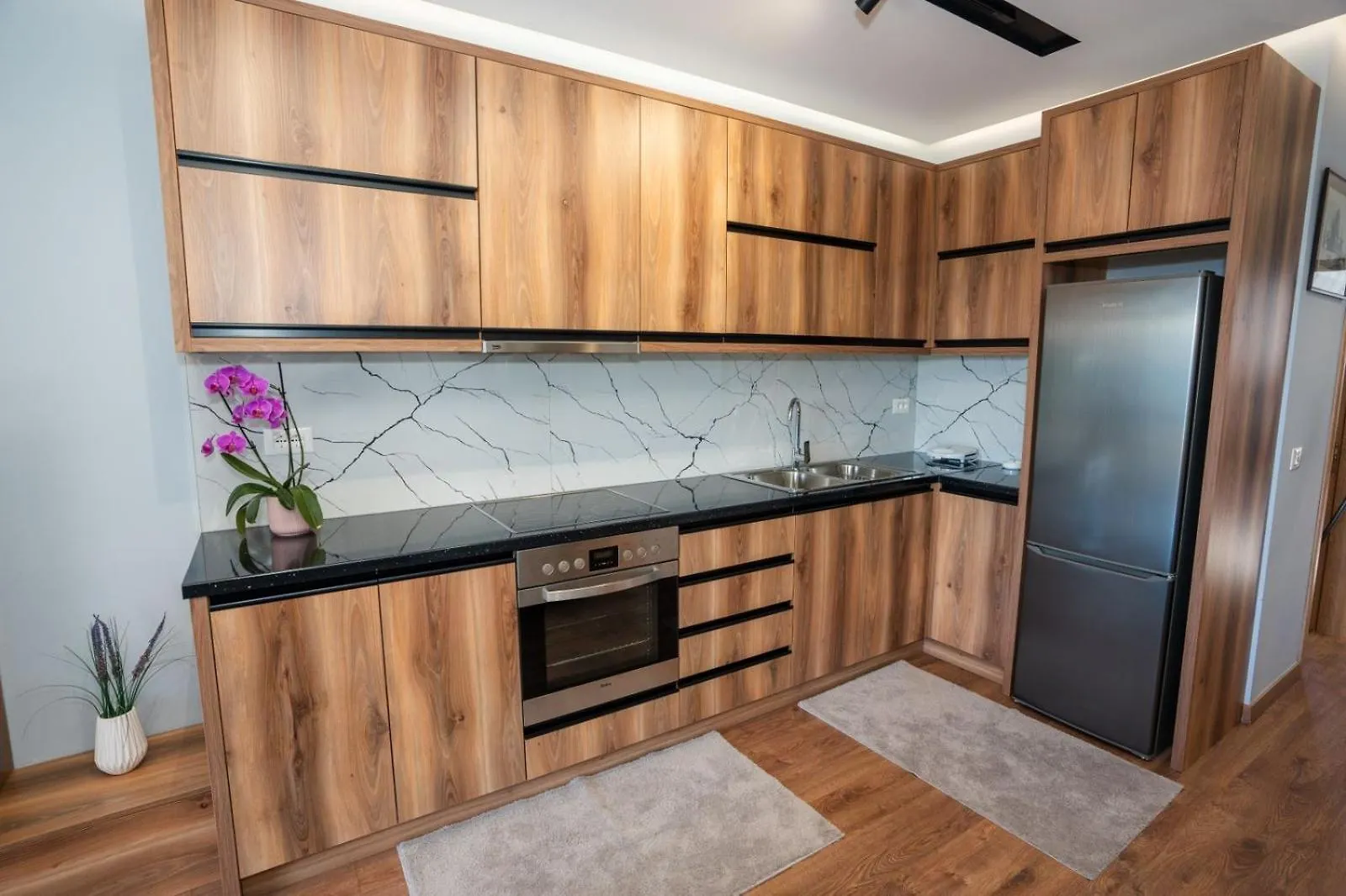 Roel Apartments Saranda